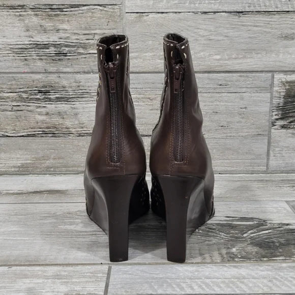 Retro (90's) Diba "Elko" Square-Toe Top-Stitch Wedge Heel Boots - Picture 11 of 15